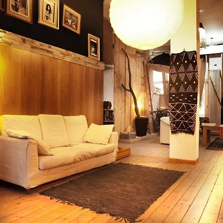 International Loft Porta Garibaldi Milan